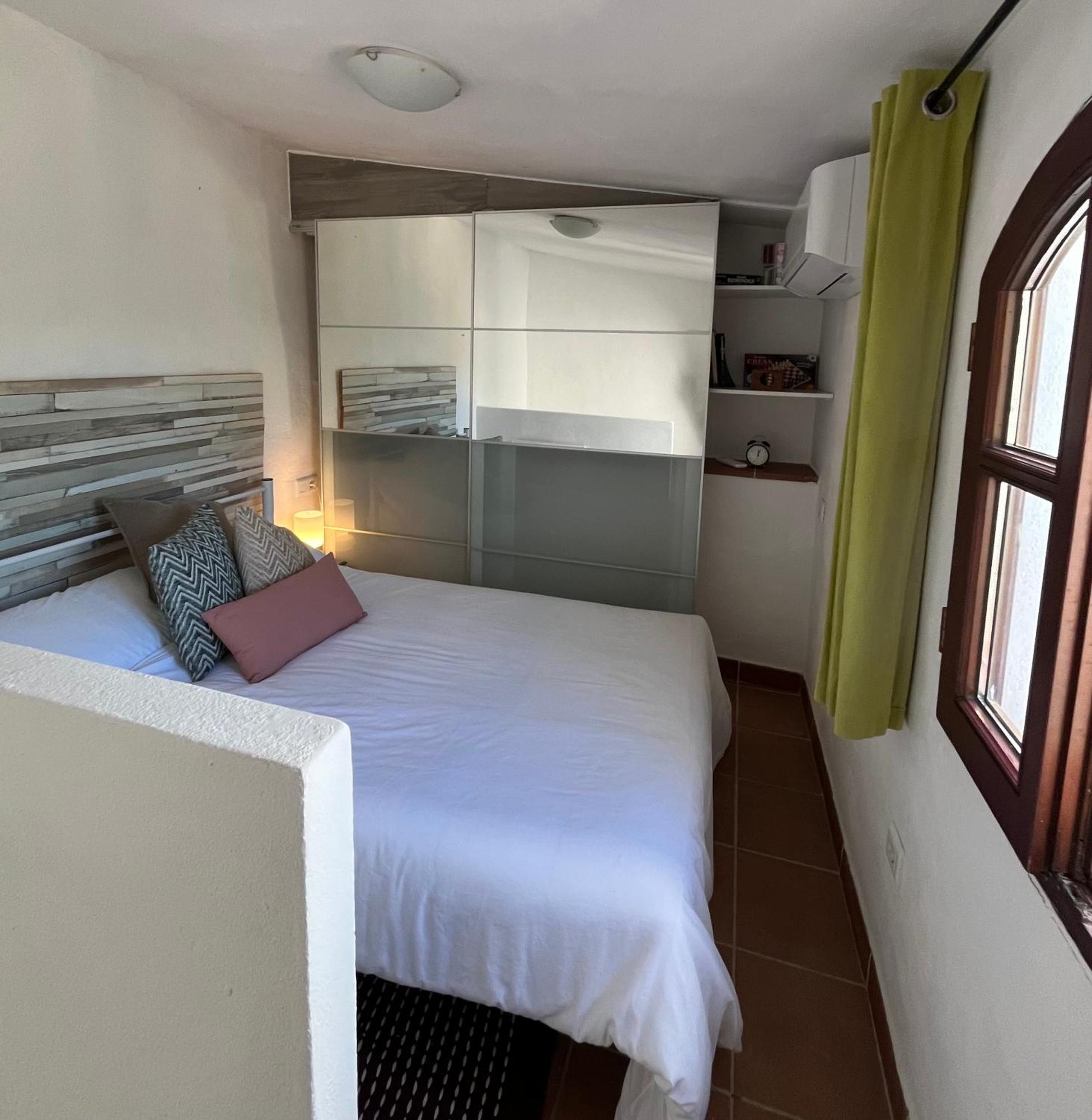 Tiny Spanish House Casares Ngoại thất bức ảnh